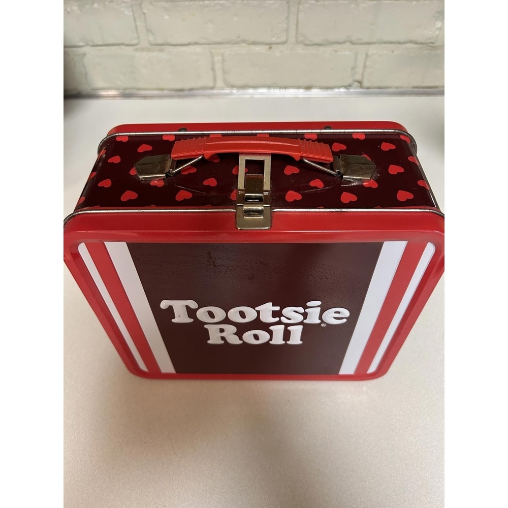Vintage Tootsie Roll Metal Tin Lunchbox